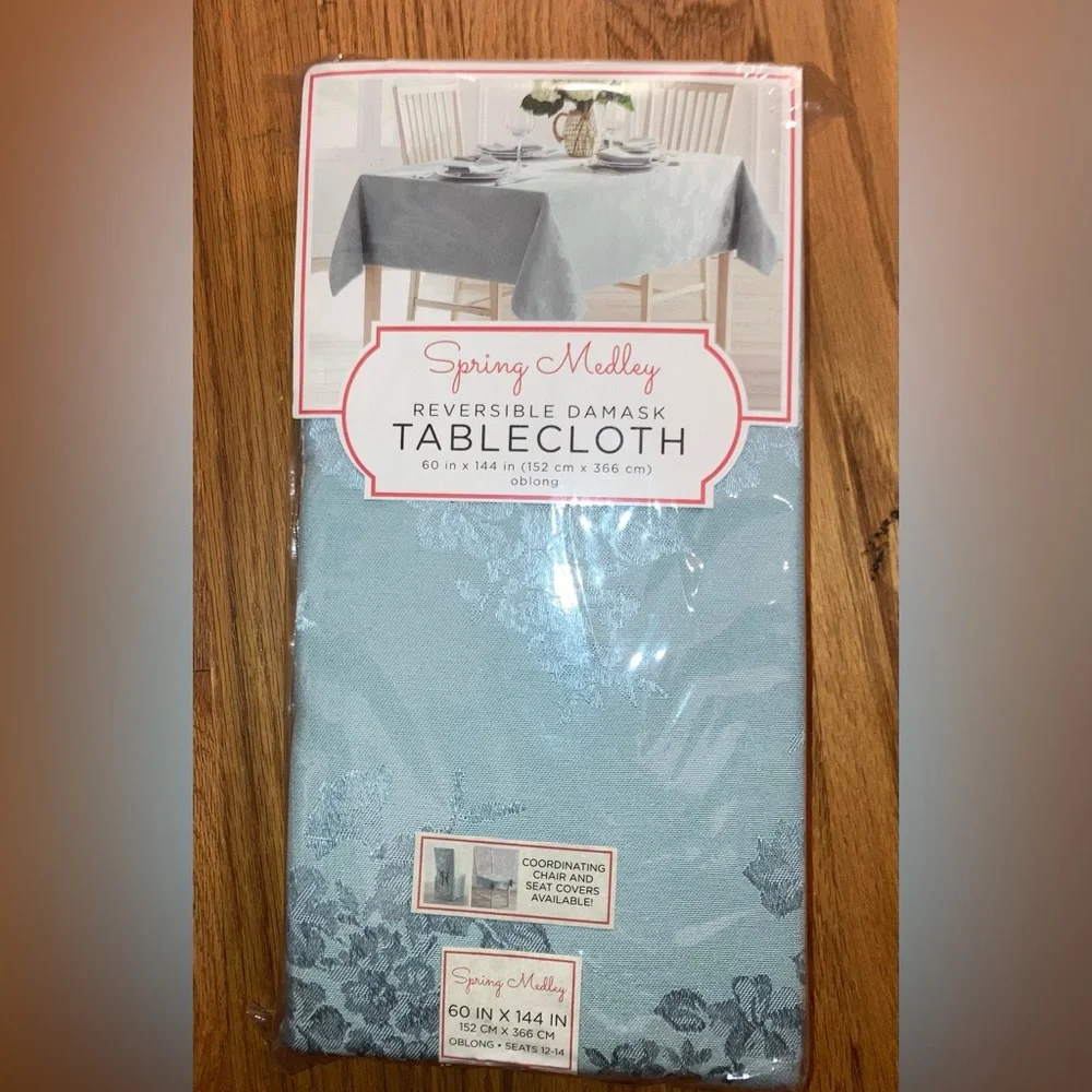 Floral DamaskTablecloth - Town & Country Spring Medley Reversible Mist